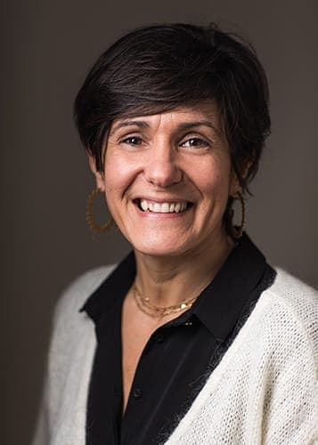 Sandra - Consultante en stratégie de communication - Partner